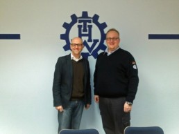 Tauber beim THW. Bild: Wahlkreisbüro