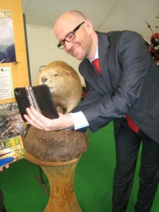 Ein Biber-Selfie am Stand des Naturparks Hessischer Spessart darf nicht fehlen