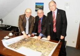 Bei der Besprechung der Ortsumgehung: Peter Tauber. Foto: Wahlkreisbüro