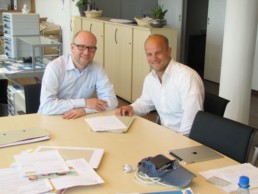 Peter Tauber mit Mirko Wolf. Bild: Wahlkreisbüro